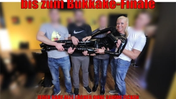 Bukkake Finale nach Hardcore 3Loch-Gangbang!