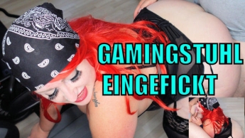 GAMINGSTUHL EINGEFICKT