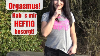 Öffentlicher Orgasmus! Hab´s mir HEFTIG besorgt!