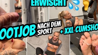 Beim wixxen ERWISCHT | FOOTJOB nach dem Sport +XXL Cumshot