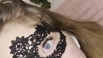 SO HAST DU EIN DURCHFLUTETEs HÖSCHEN NOCH NICHT GESEHEN :D